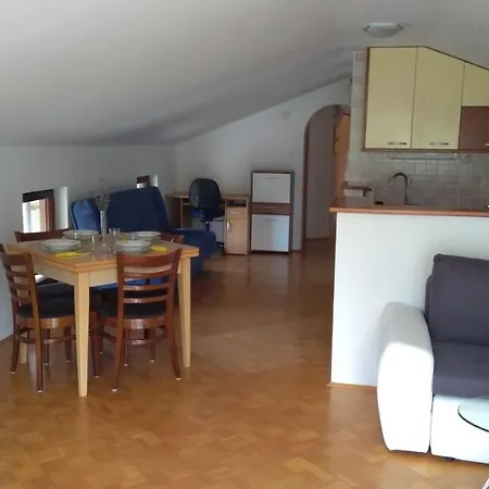 Apartma Ivan Portorož Buitenkant foto